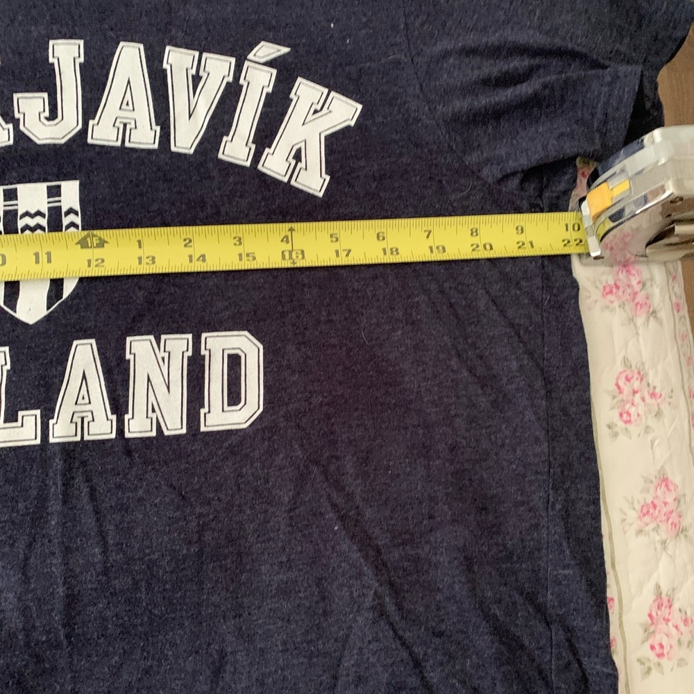 Women’s graphic T-shirts navy blue, Reykjavík, Iceland, large - Picture 6 of 7